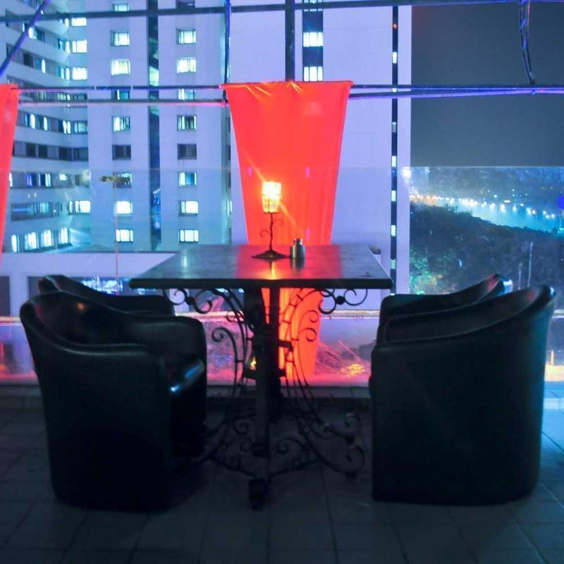 Infiniti Hotel And Spa Indore Exterior foto